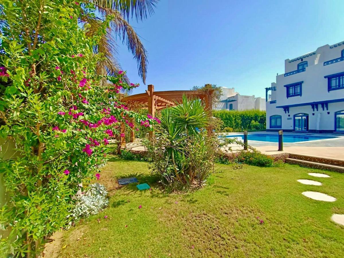 Luxury Villa With Pool In Hurghada Exteriör bild